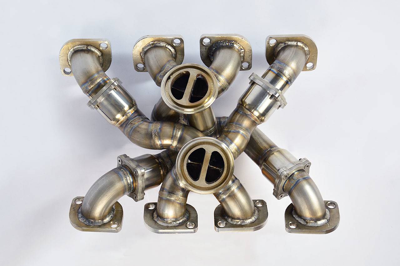 Collettore destro + sinistro AISI 310S<br>per turbine di serie<br>Disponibile su richiesta