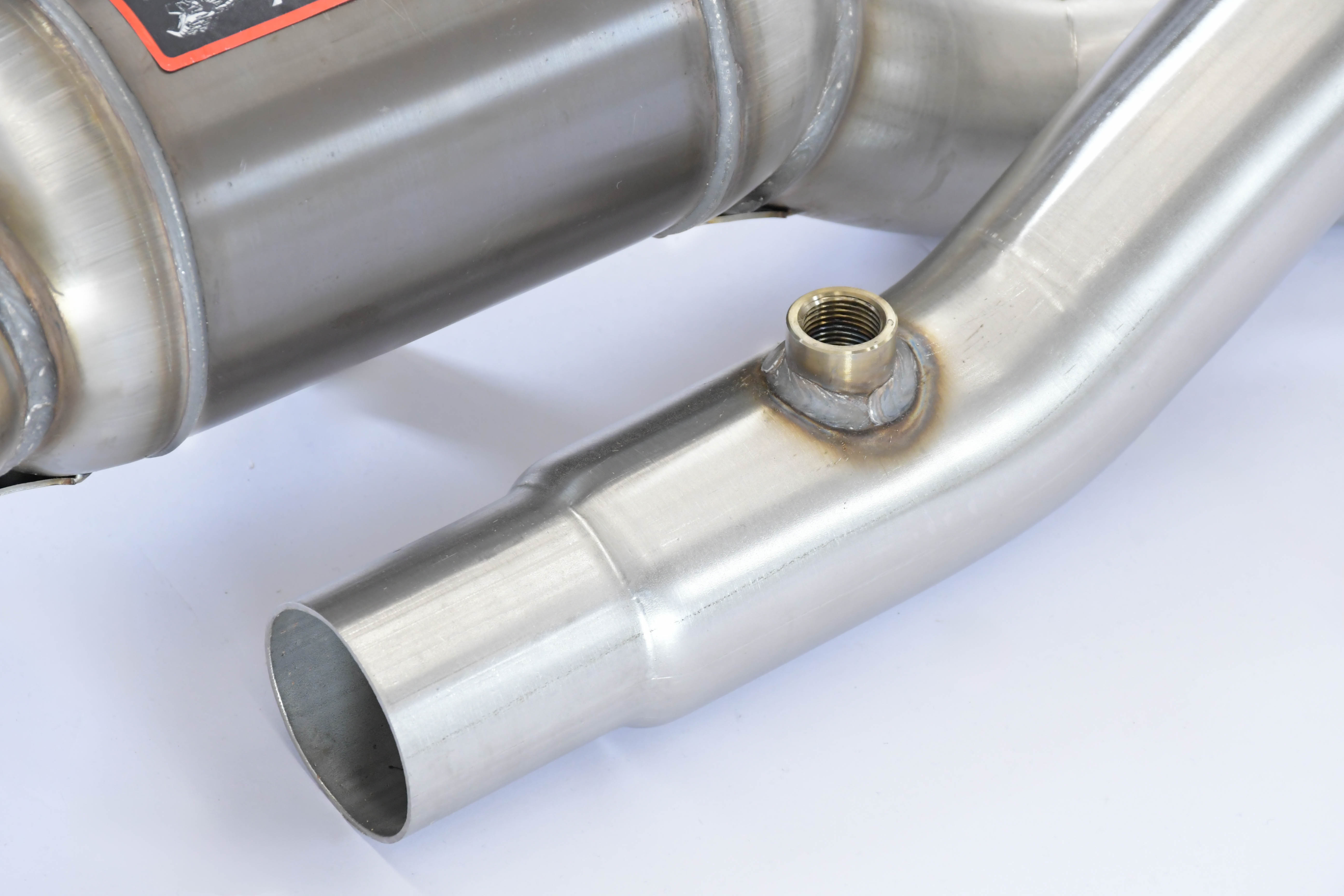 Scarico anteriore Destro + Sinistro con catalizzatore metallico 200CPSI<br>Compatibile con marmitte posteriori di serie