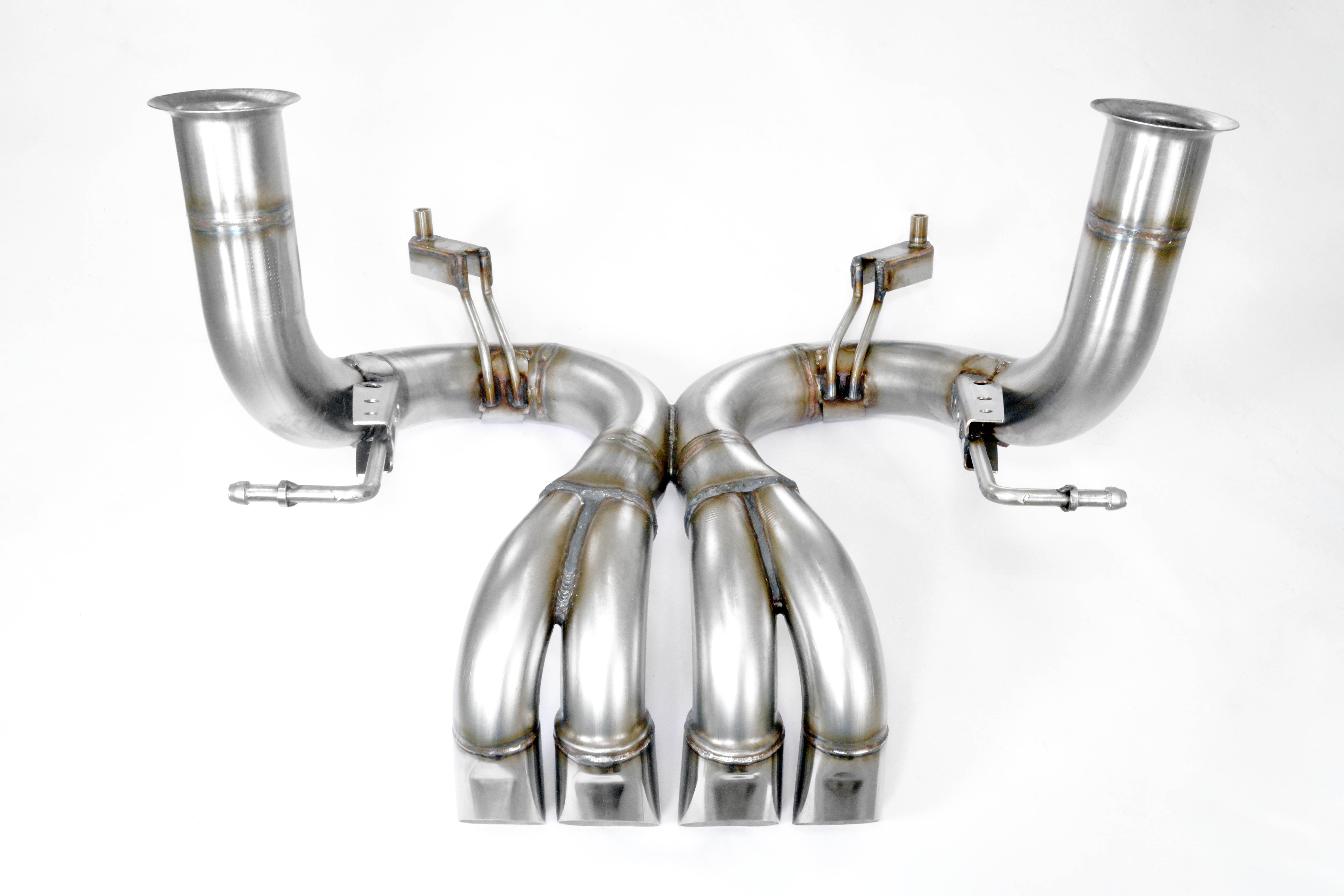 Tubo posteriore "X-Pipe"<br>(Sostituisce marmitta posteriore di serie)<br><strong><span style="color:#ea0000;">-22,0 Kg</span></strong>