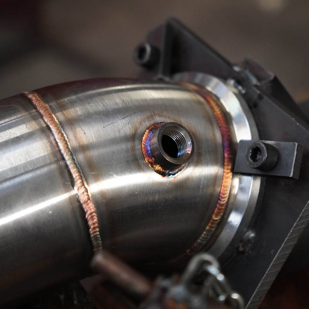 Downpipe kit<br>(Sostituisce Catalizzatore)