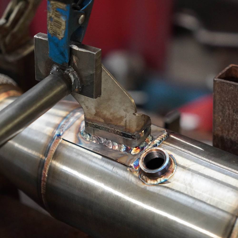 Downpipe kit<br>(Sostituisce Catalizzatore)