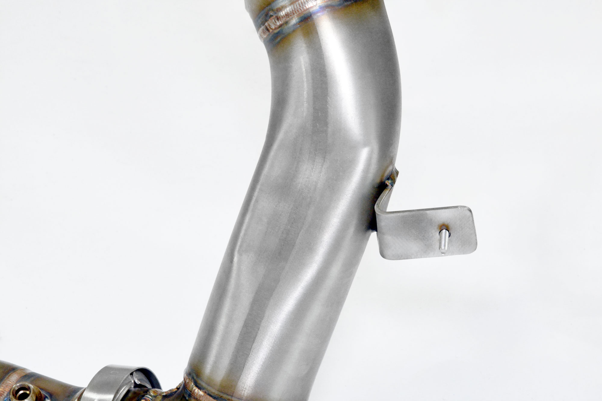 Downpipe Destro + catalizzatore metallico<br>(Elimina pre-catalizzatore)  