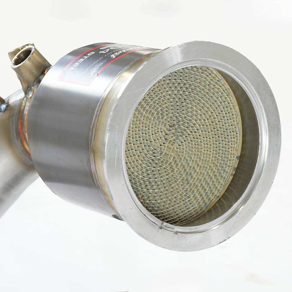 Downpipe Destro + catalizzatore metallico<br>(Guida a sinistra / destra)