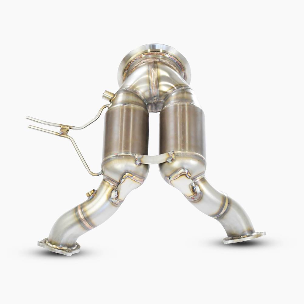 Downpipe destro - sinistro + catalizzatore metallico<br>Sostituisce catalizzatore di serie + GPF<br>(Guida a destra / sinistra)