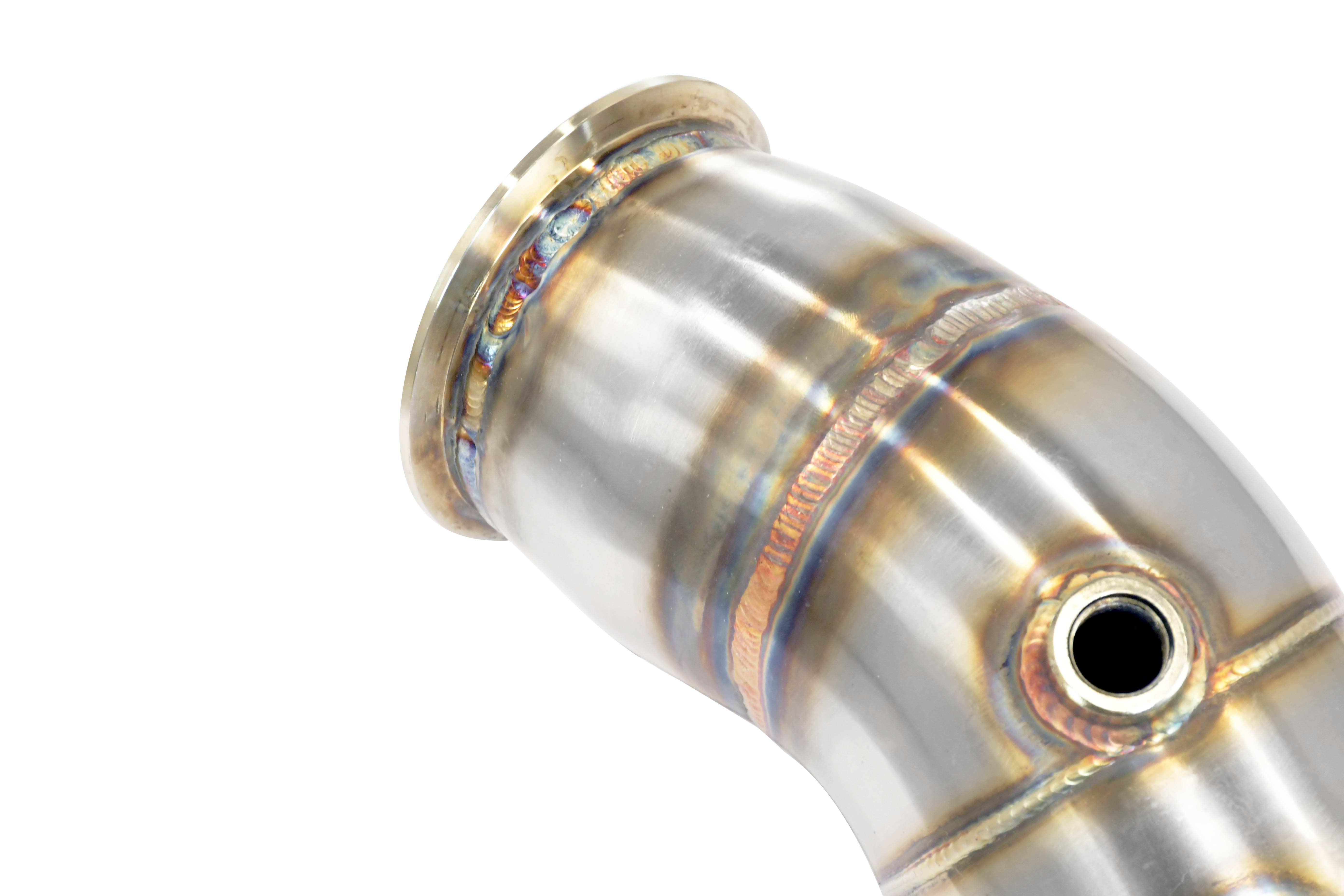 Kit tubi turbina.<br>(sostituisce catalizzatore)<br>Per motore N55
