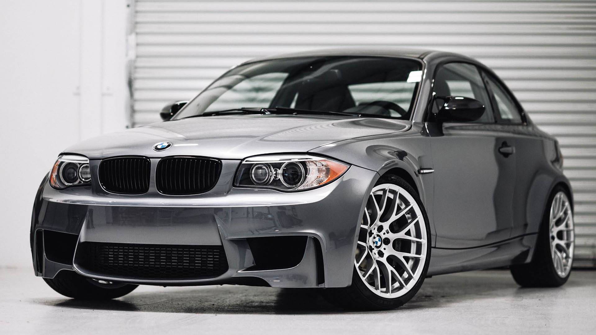 BMW E82 Coupé - Tutti i modelli (Conversione motore V8 S65 - 1M Coupé body kit)