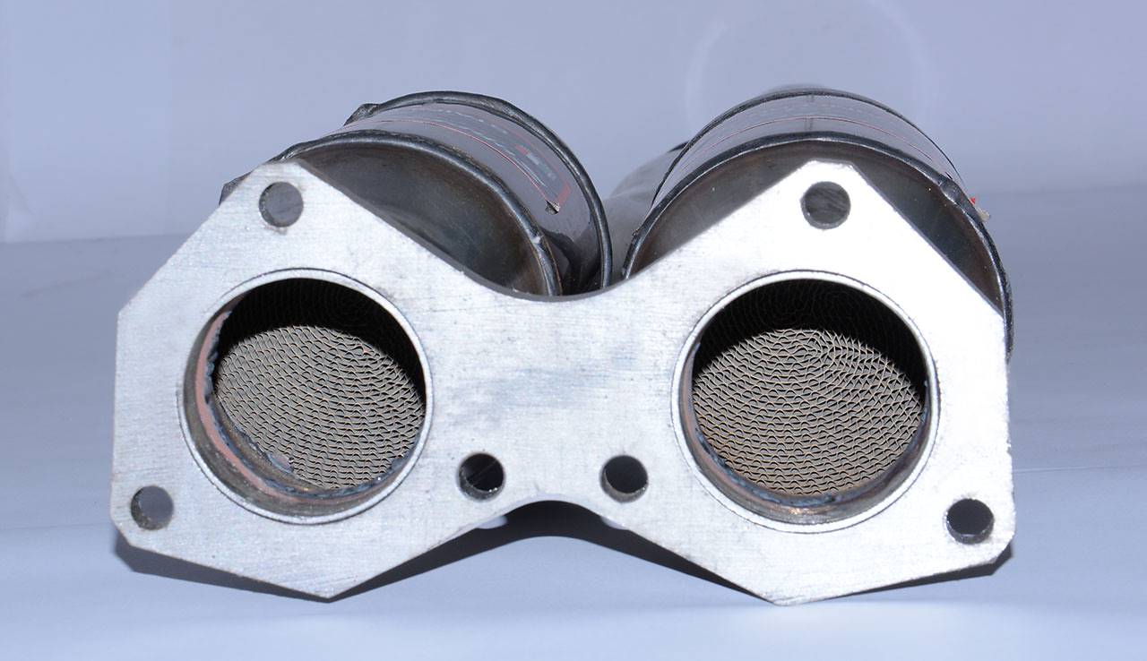 Anteriore Destro - Sinistro con catalizzatore metallico