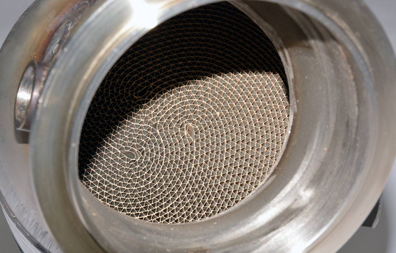 Downpipe kit + catalizzatore metallico 200CPSI