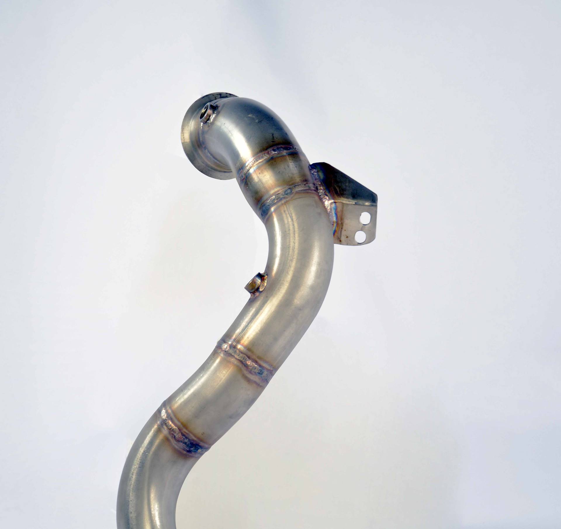 Kit downpipe Destro + Sinistro<br>Elimina catalizzatore primario e secondario (RHD - LHD)